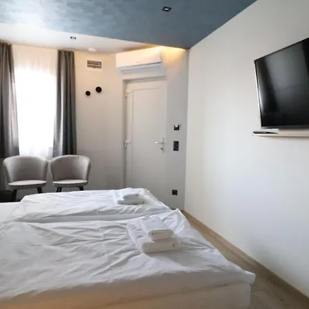 Πανσιόν Jam Panzio Kapuvár