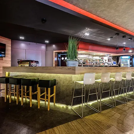 Πανσιόν Jam Panzio Kapuvár