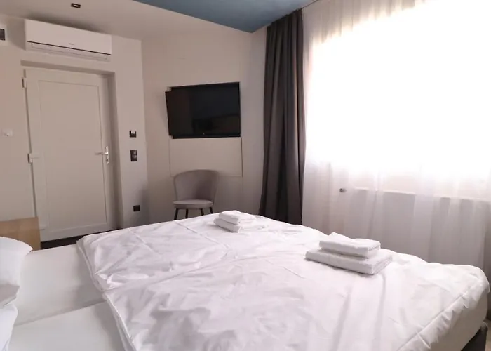 Jam Panzió Vendégház Kapuvár